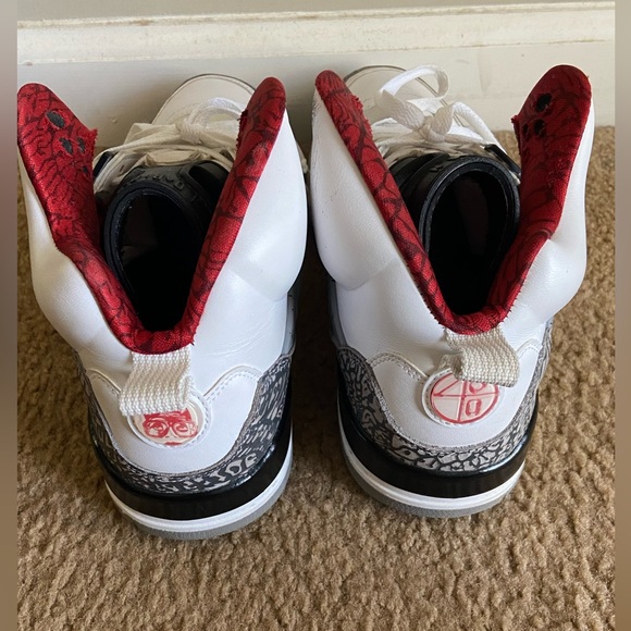 Jordan Spizike “White Cement” - Picture 5 of 6